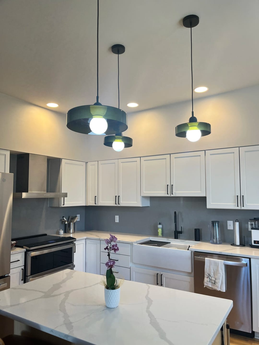 Customer photo review of Luminária Pendente Moderna Nórdica