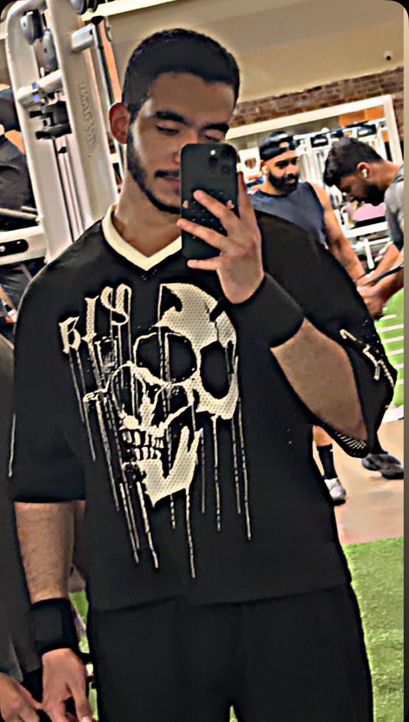 Customer photo review of 4015 - Drippy Skull Jersey