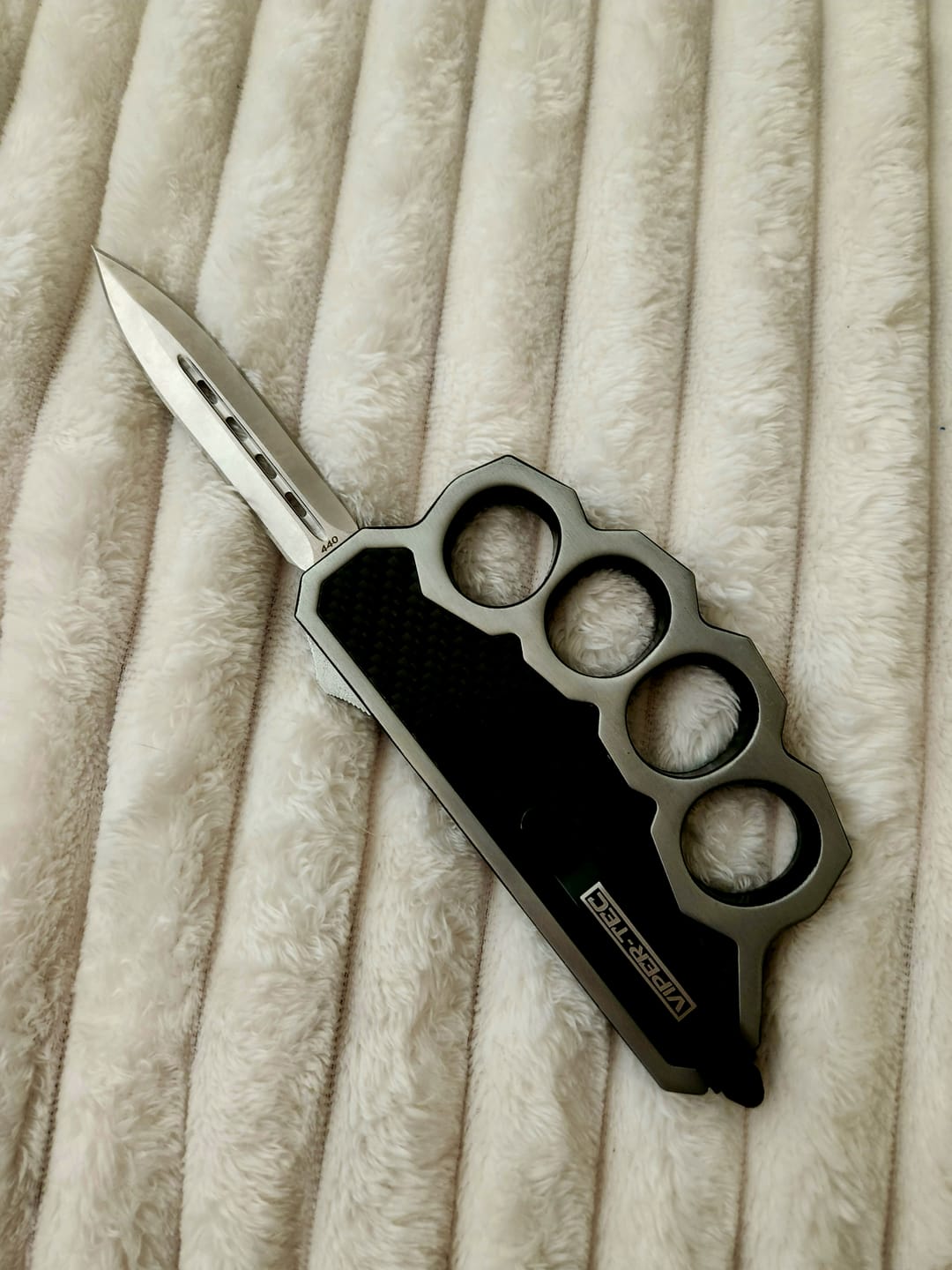 Customer photo review of Knuckle OTF (Multiple Styles Available)