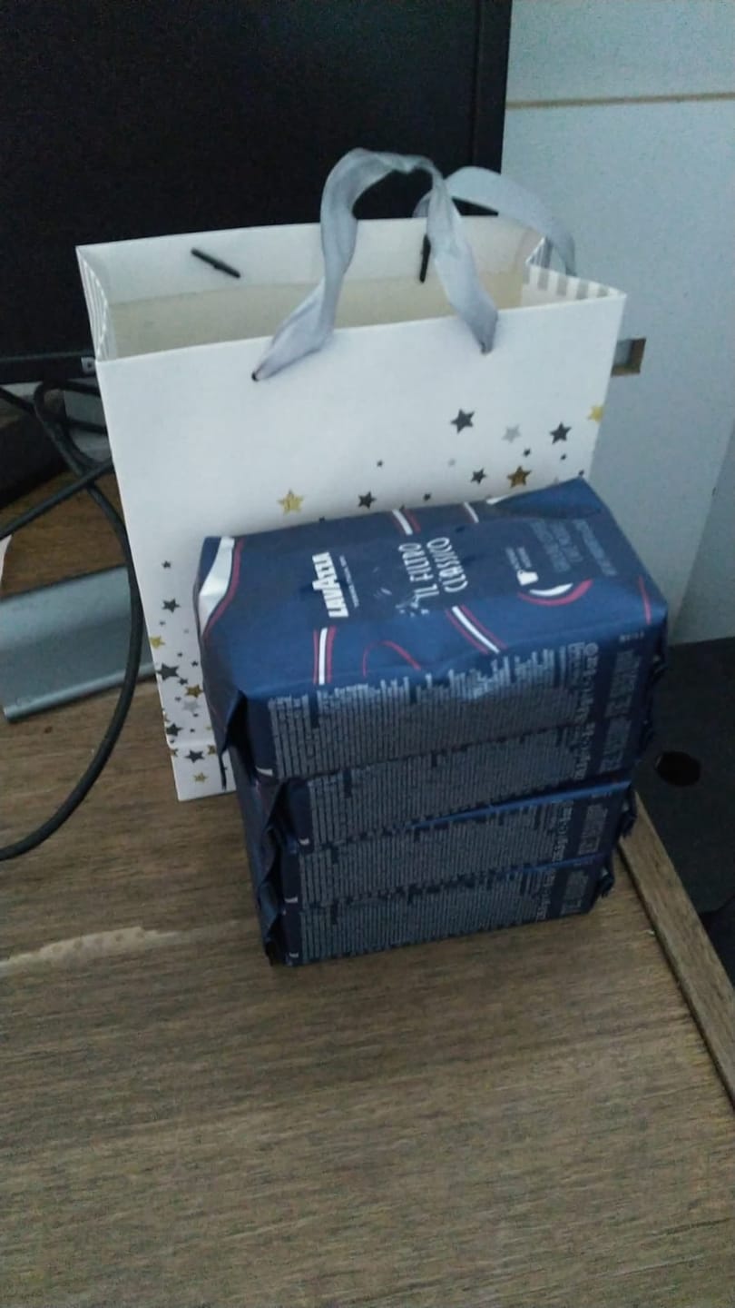 Customer photo review of 12 Paquetes Lavazza Il Filtro Clasico 226,8 grs Grano Molido