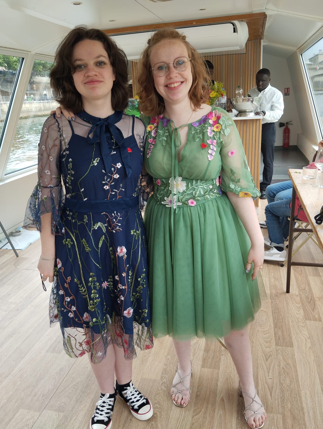 Customer photo review of Robe vintage soirée manches longues bleue