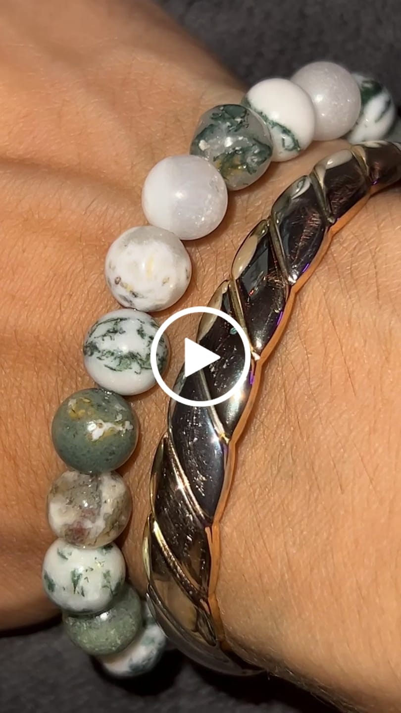 Customer video review of Tree Agate Bracelet