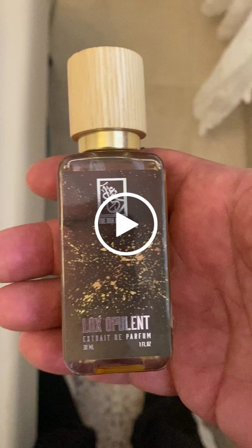 Customer video review of Lux Opulent