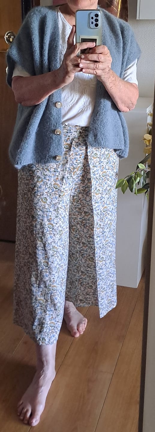 Customer photo review of Pantalon drapé Mathilde - viscose Paros