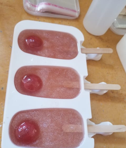 Customer photo review of Food Grade Silicone Popsicle Molds