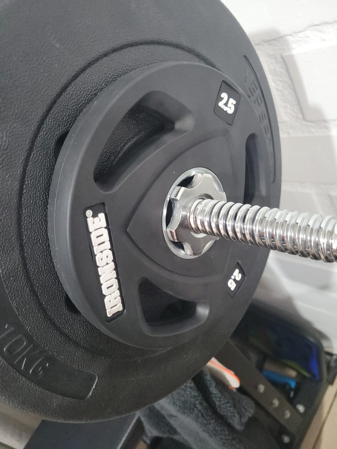 Customer photo review of Disco de 3 Agarres IRONSIDE (2.5 a 20 kg)