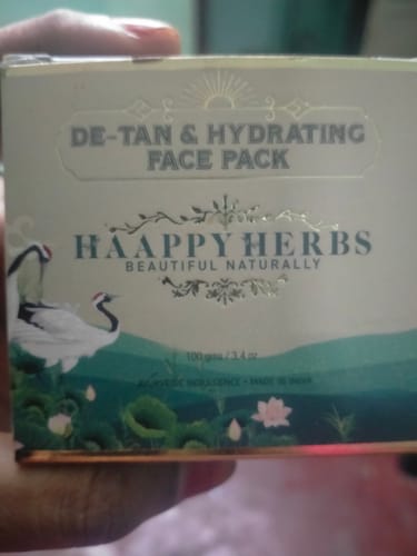 Customer photo review of De-tan & Hydrating Face Pack
