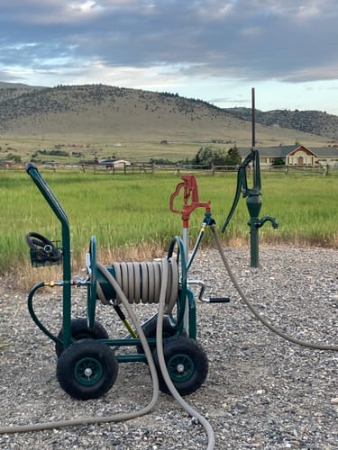 Customer photo review of Everlasting Garden Hose