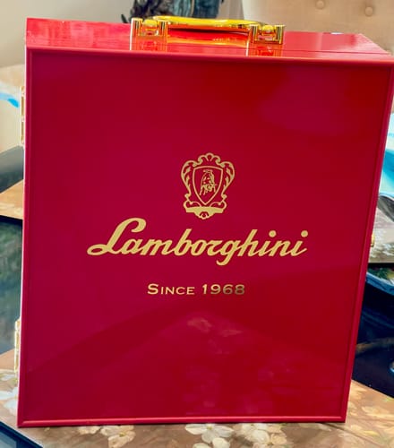 Customer photo review of Lamborghini LUXE Red Collection with Gift Set
