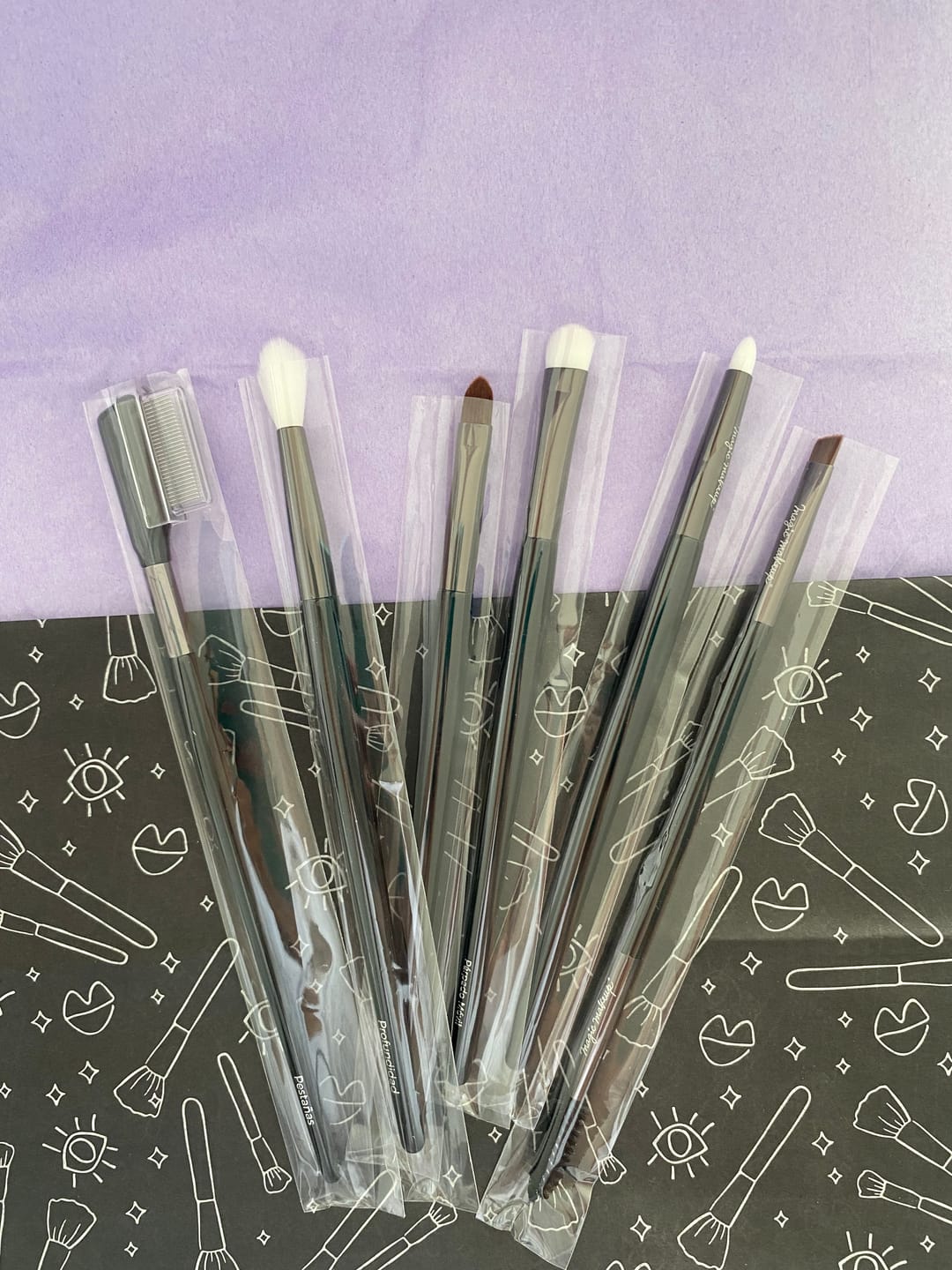 Customer photo review of Set de brochas OH! MY BRUSH (ojos, labios y cejas)