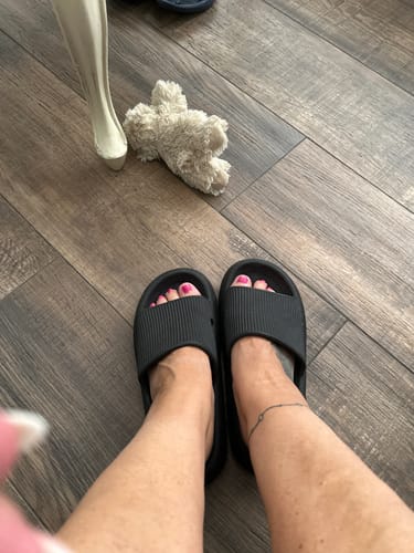 undefined review of HappyFlops image 1 out of 1