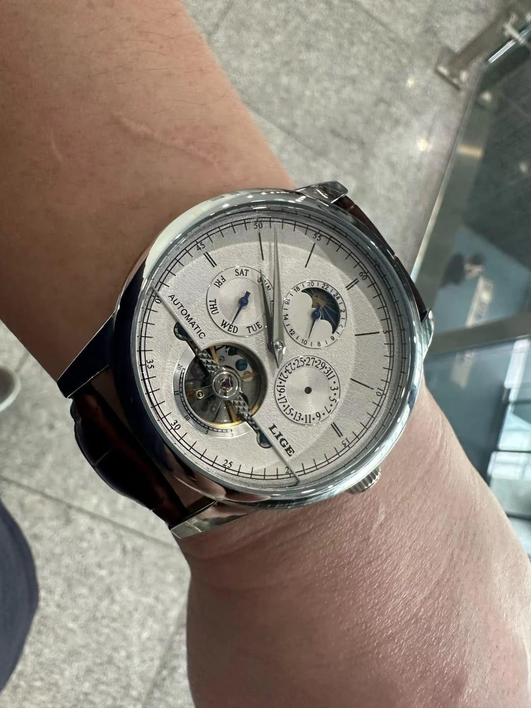 Customer photo review of Belmont Automatic