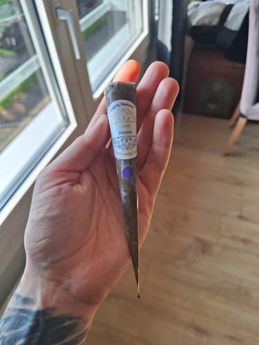 Customer photo review of Henna Cone (20g) Single