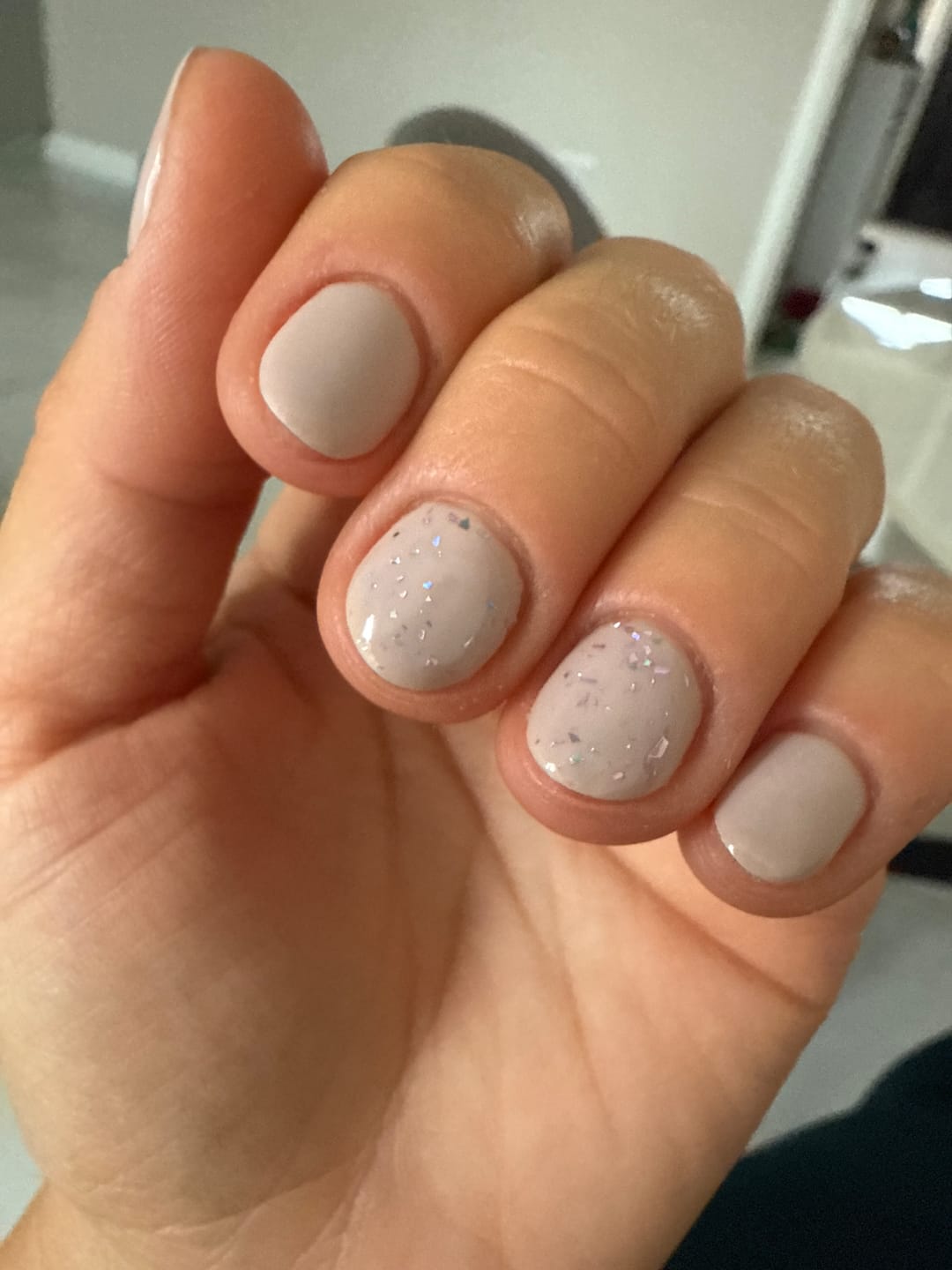 Customer photo review of Semilac Top Coat Flower Flakes T22 UV Gel Polish