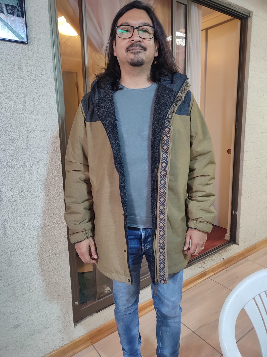 Customer photo review of Parka Impermeable Reversible Camaleon Hombre