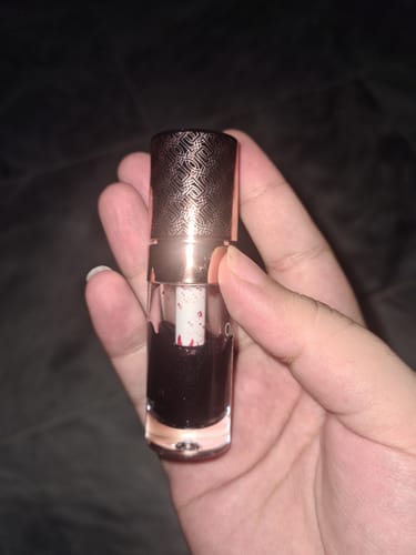 Customer photo review of O.TWO.O HAUTE WATERY LIP AND CHEEK TINT