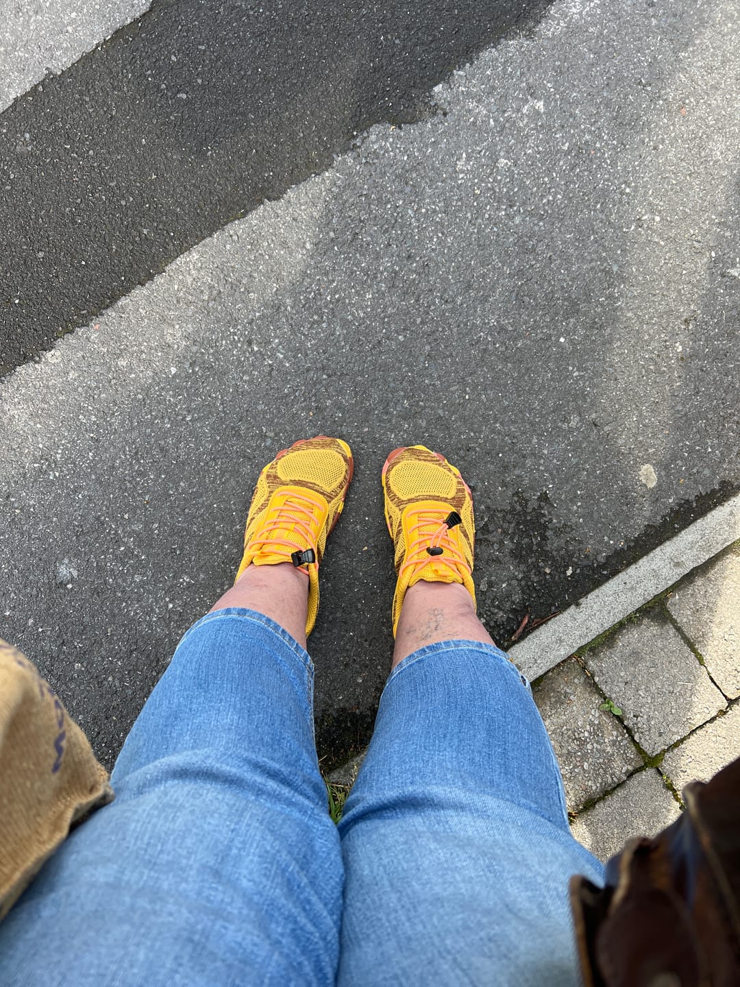 Customer photo review of Active II - Barefoot Shoes