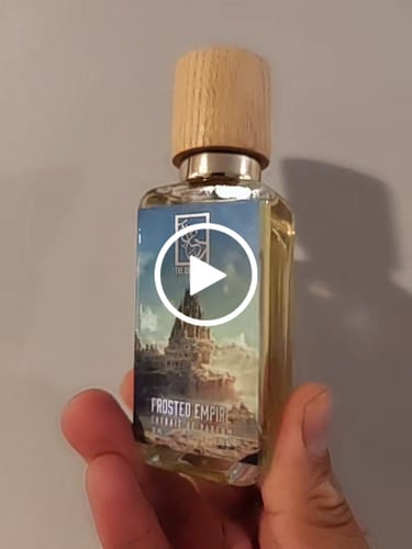 Customer video review of Frosted Empire