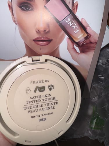 Customer photo review of SATIN SKIN TINTED TOUCH