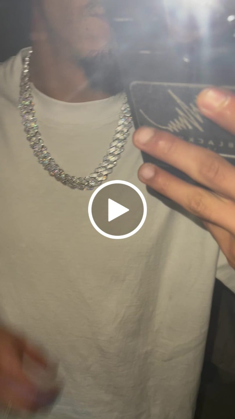 Customer video review of 20mm Monaco Chain - White Gold