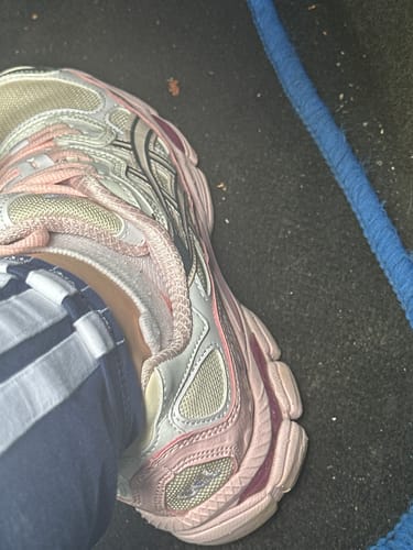 Customer photo review of ASICS Gel-NYC Kicki Yang Zhang Rose Crème Pure Argenté