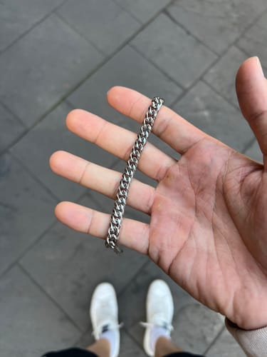Customer photo review of 8MM Cuban Chain Bracelet - Silver