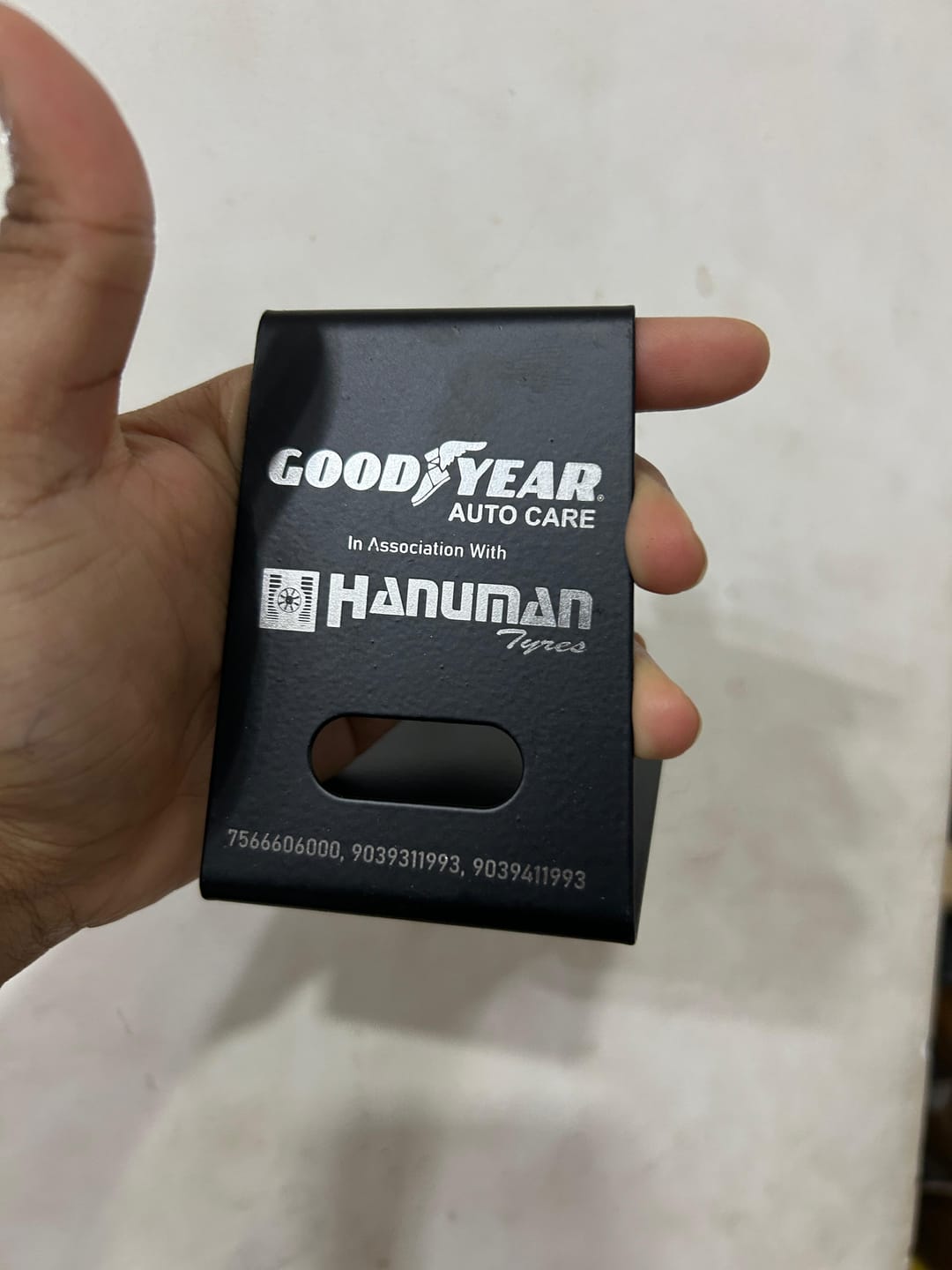 Customer photo review of Premium Mobile Stand | Best for Corporate Gifting | PrintMine.in