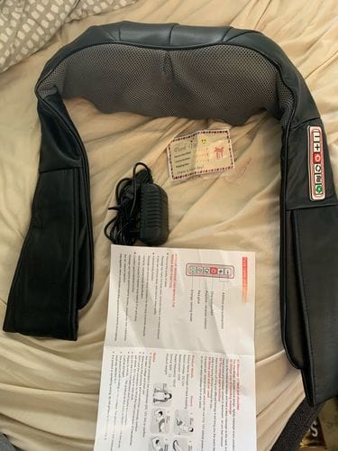 Customer photo review of Back Neck And Shoulder Massager