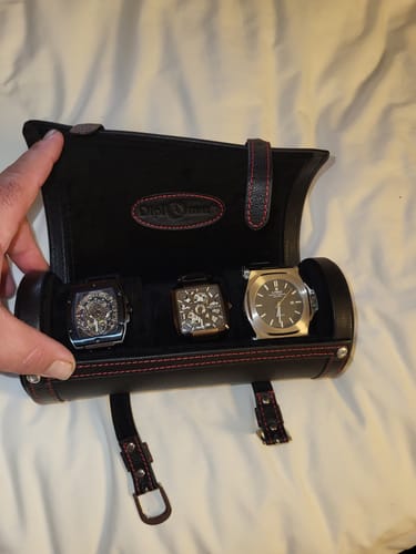 Customer photo review of Diplomat Black Leather 3-Watch Travel Roll