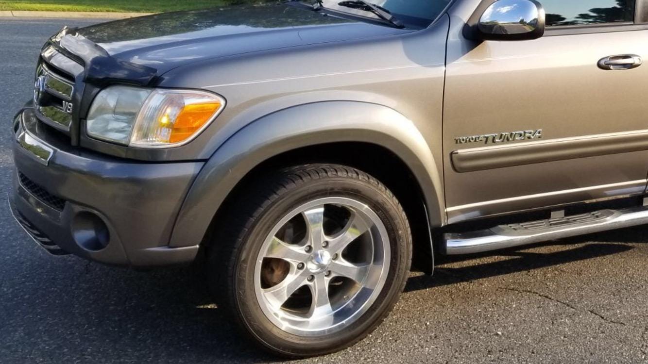 Customer photo review of 2Pcs Front Shock Absorber Assembly for 2000-2006 Toyota Tundra