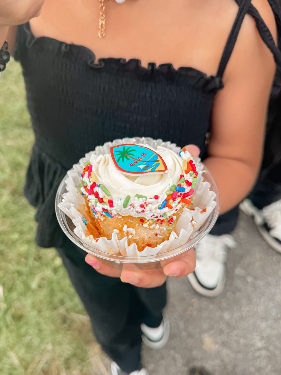Customer photo review of Chamorro Cupcake