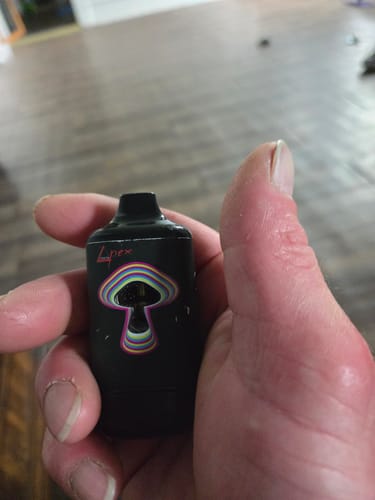 Customer photo review of Wedding Cake Disposable Premium Vape Pen Mushroom Blend 6000mg - Hybrid