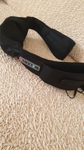 Customer photo review of Back Neck And Shoulder Massager
