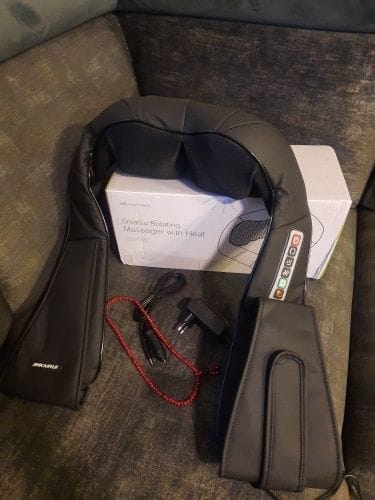 Customer photo review of Back Neck And Shoulder Massager