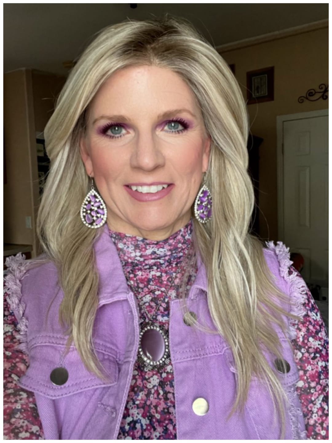 Customer photo review of TOTAL TRANSFORMATION - Paparazzi Blonde