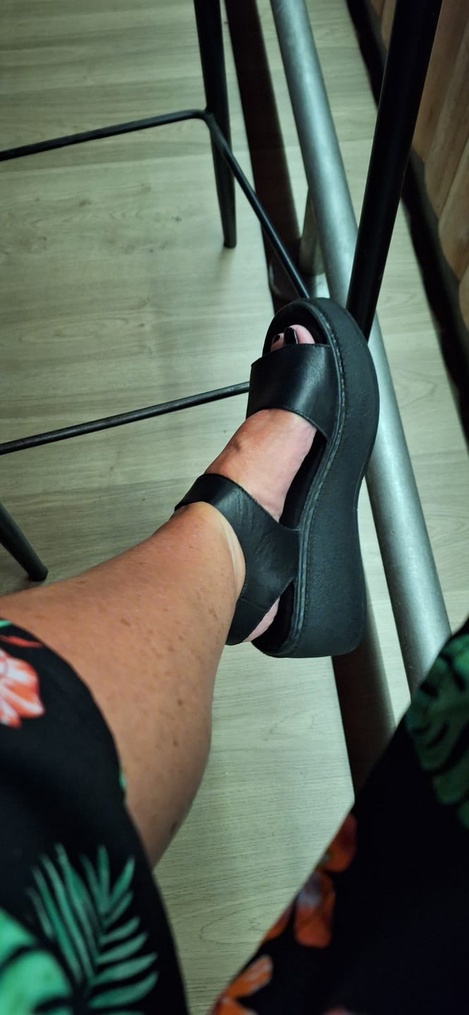 Customer photo review of Black Beatrix Wedge Sandals