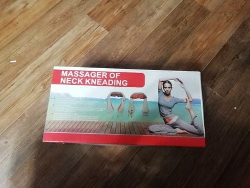 Customer photo review of Back Neck And Shoulder Massager