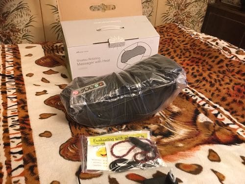 Customer photo review of Back Neck And Shoulder Massager