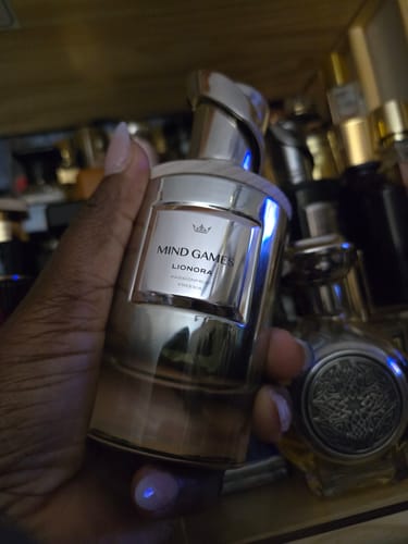 Customer photo review of Mind Games Lionora