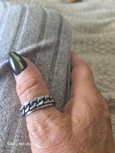 Customer photo review of CHAINED.
