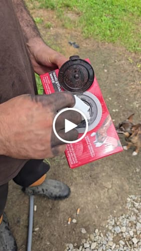 Customer video review of Hand and Tool Wipes