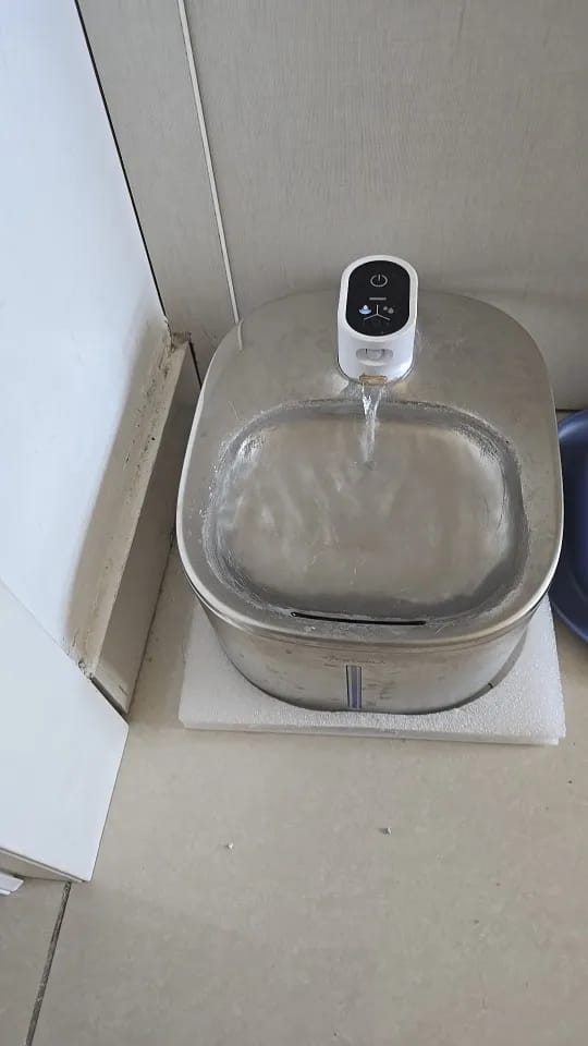 Customer photo review of 🐾 PawMaxi SmartFlow™ – 4L Wireless Water Fountain