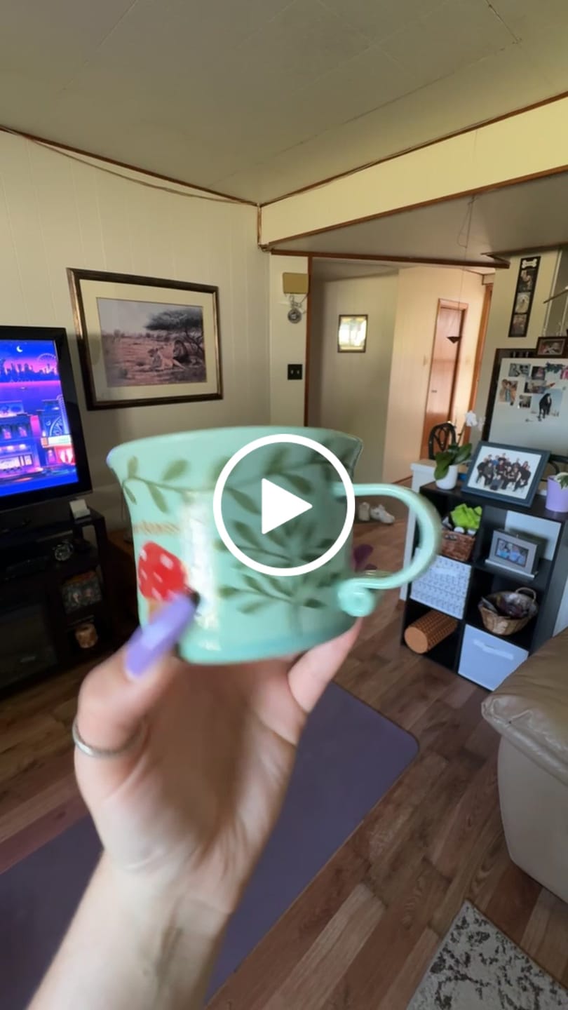 Customer video review of Handmade Custom Pet's Figure Ceramic Mug