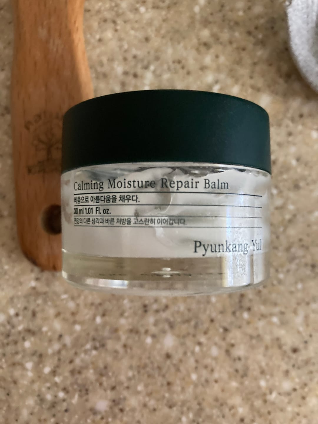 Customer photo review of Atjaunojošs balzams-krēms priekš jutīgai ādai Pyunkang Yul Calming Moisture Repair Balm