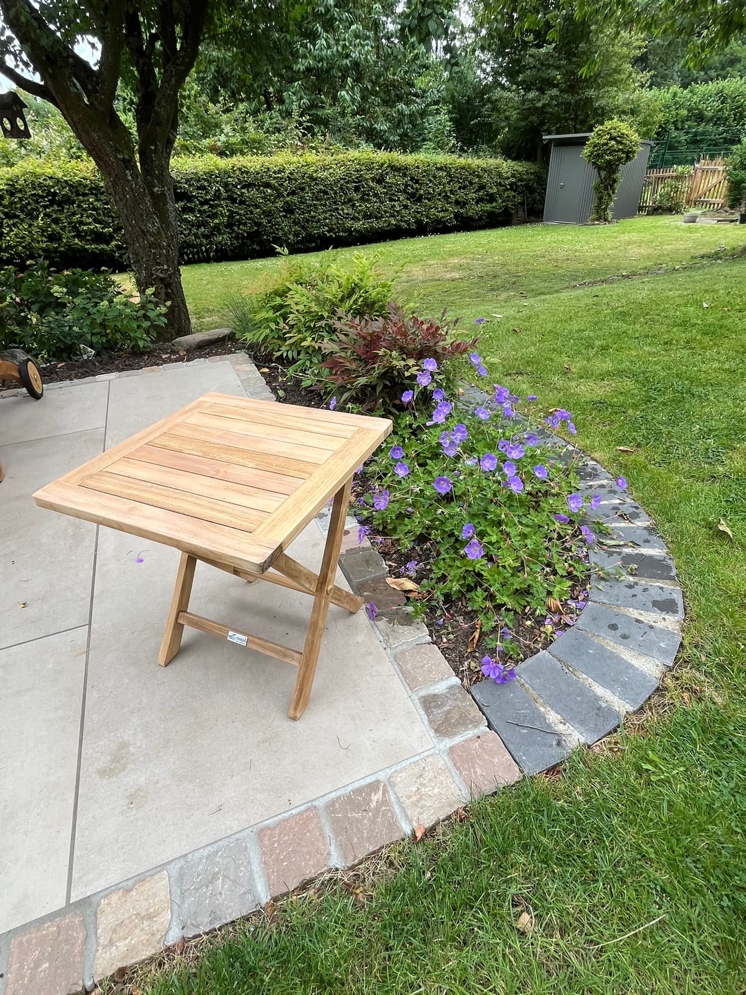 Customer photo review of Teak Classic Beistelltisch klappbar quadratisch - 45 x 45 cm