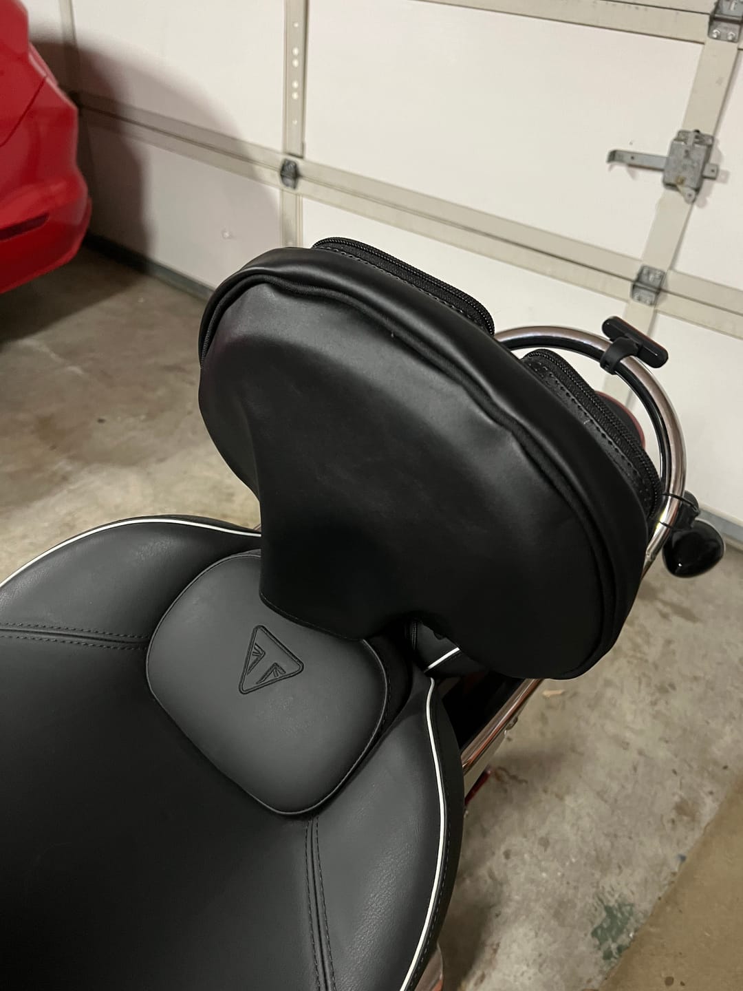 Customer photo review of 1L - Motorcycle Backrest Organizer Kit