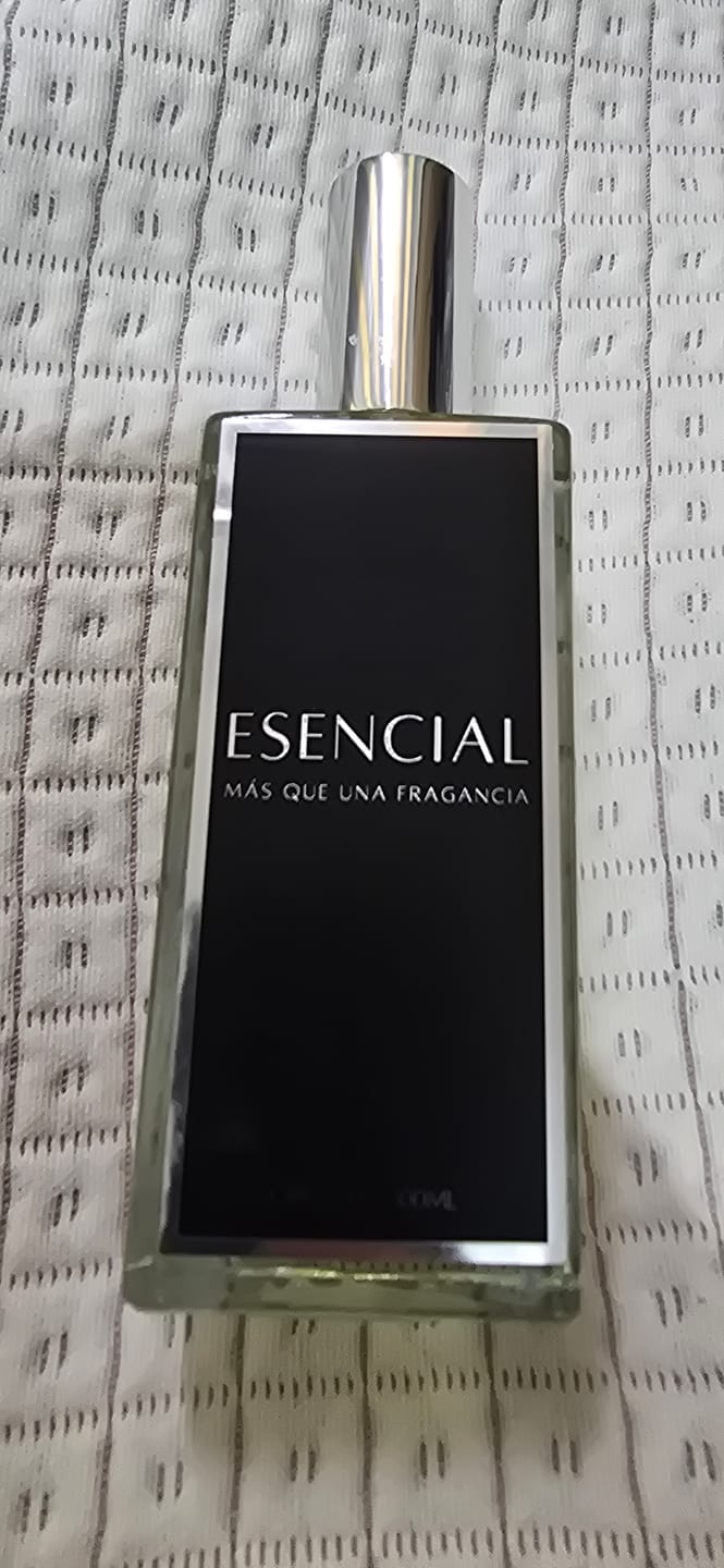 Customer photo review of H172 Inspirado en: 360 Red - Perry Ellis