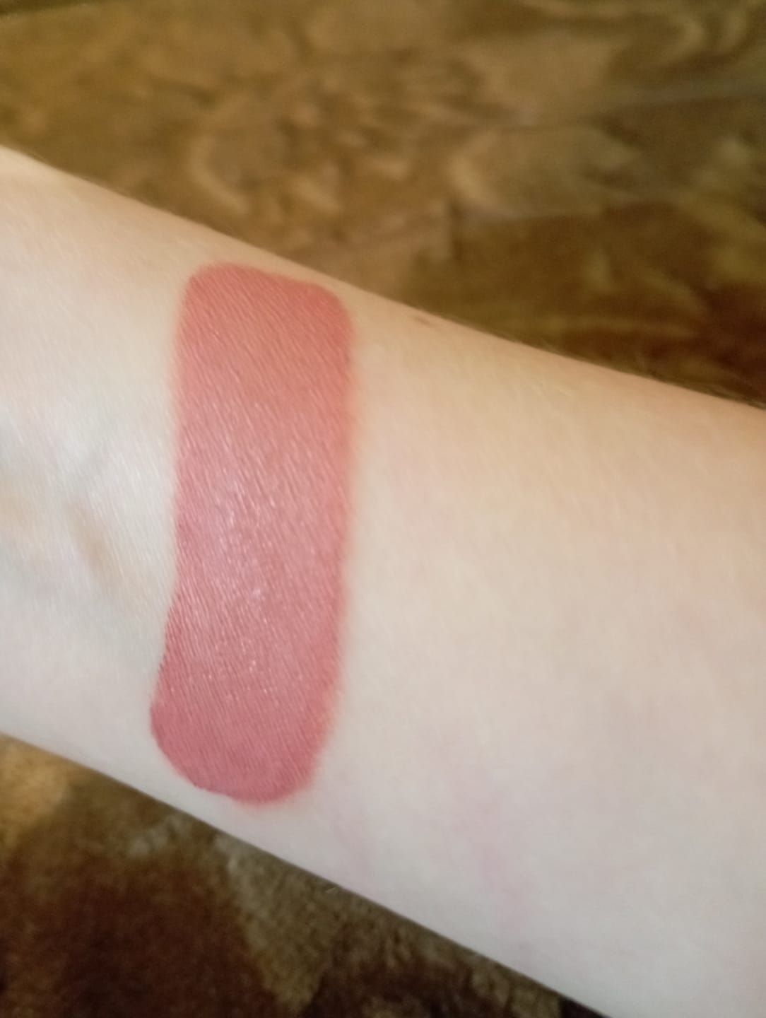 Customer photo review of P.Louise Lip Base