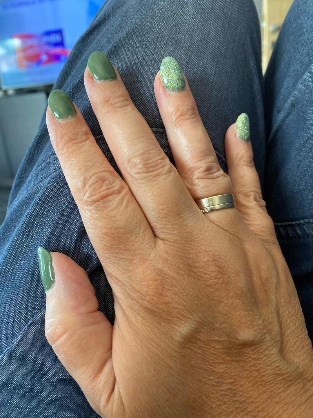 Customer photo review of Warm Olive Dipping Powder