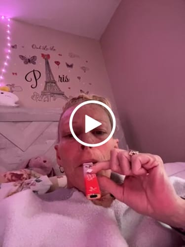 Customer video review of THCa Gelato 33 Disposable Vape